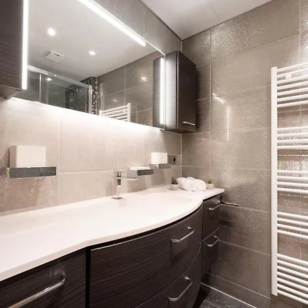 An Der Waldkapelle 26 Waterfront 11 *